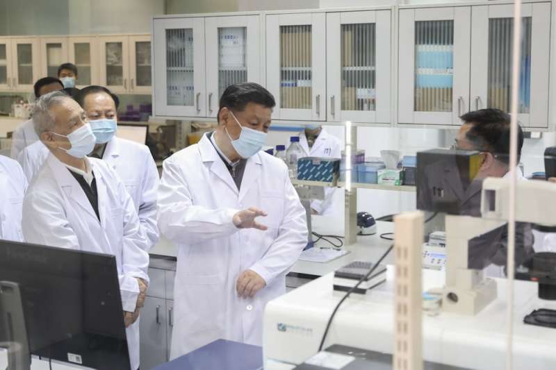 習近平神隱多日後頻頻透過新華社發布視察照。(AP) 習近平神隱多日後頻頻透過新華社發布視察照。(AP)