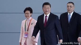China Eröffnung Hongkong-Zhuhai-Macau-Brücke (Reuters/Aly Song)