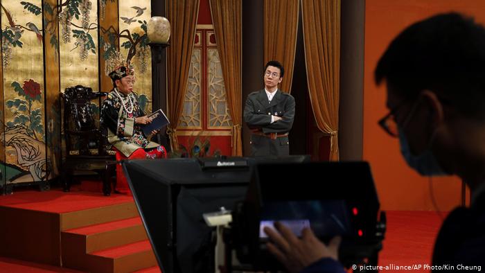 Hongkong Schauspieler Ng Chi-sum Tsang Chi-ho (picture-alliance/AP Photo/Kin Cheung)