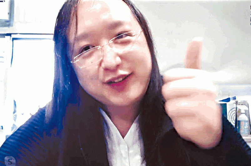 雖然港台一海之隔,但唐鳳對連登巴絲們的創造力讚口不絕。