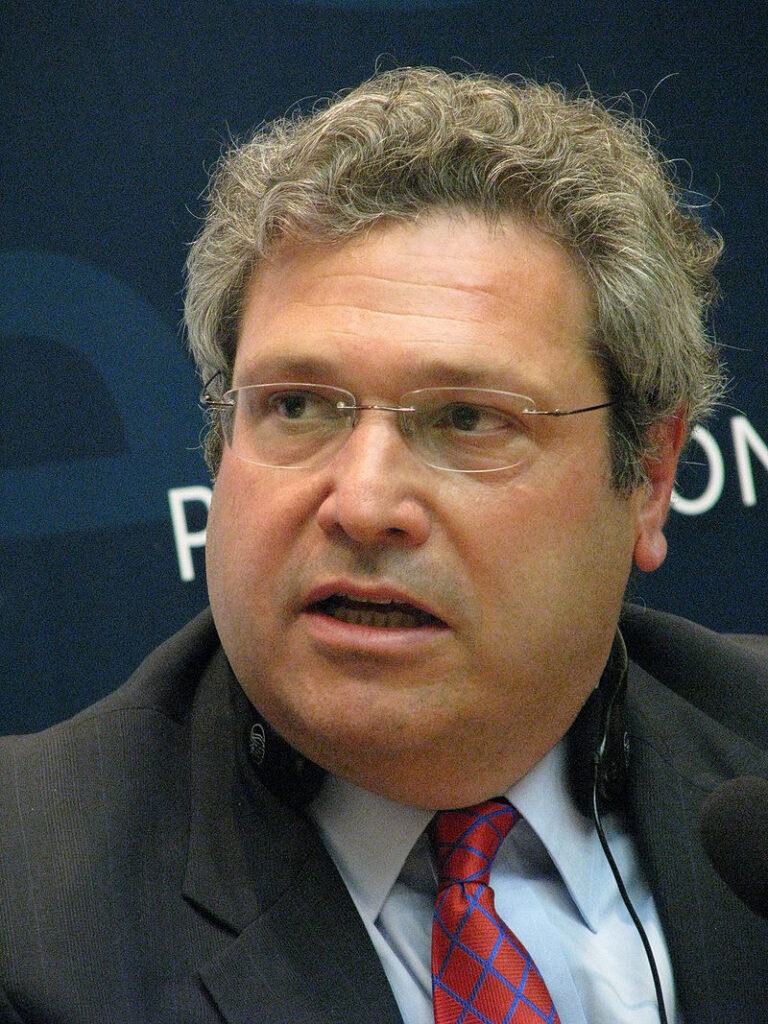 800px robert kagan fot mariusz kubik 02